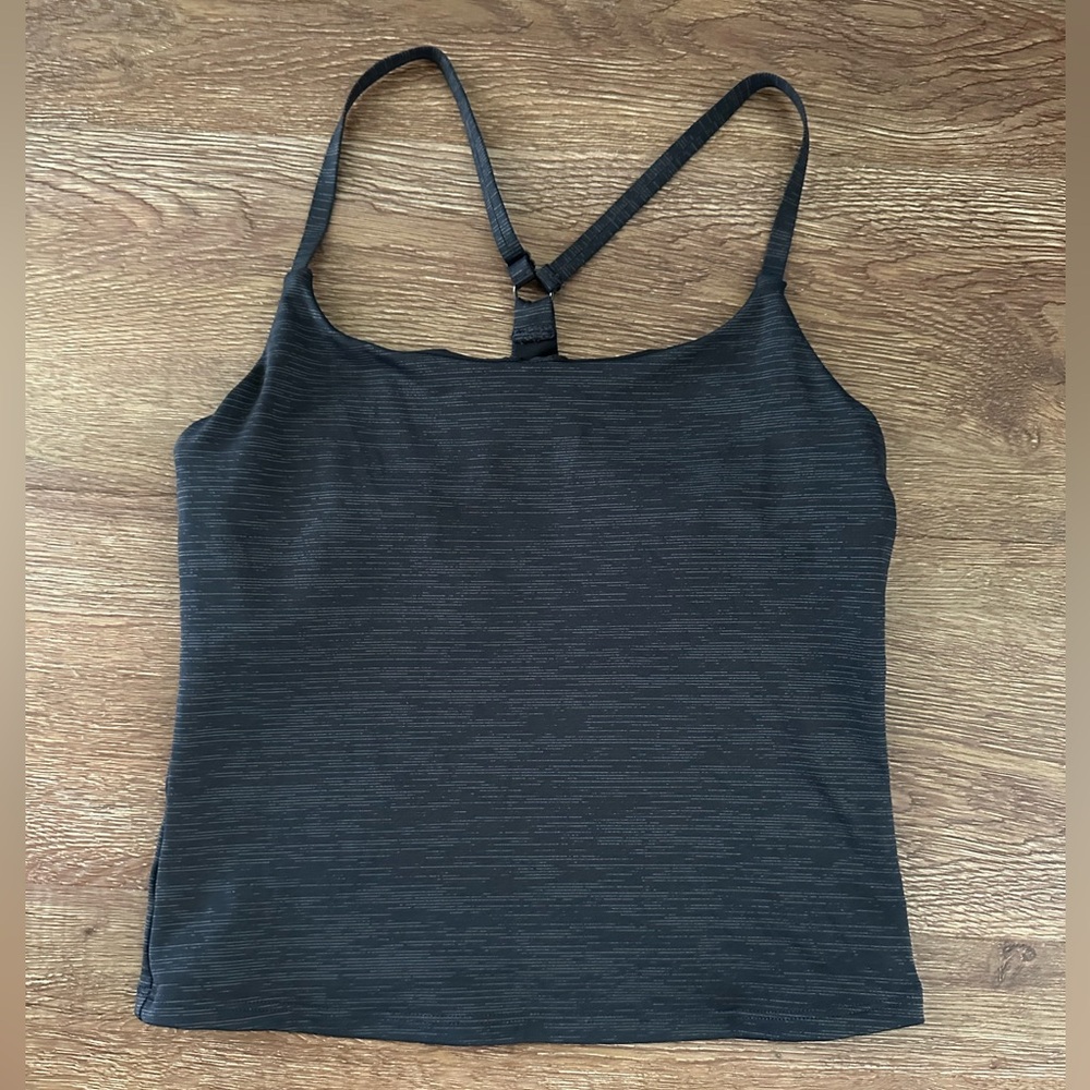 Outdoor Voices Move Free Tank